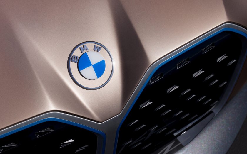 شعار BMW